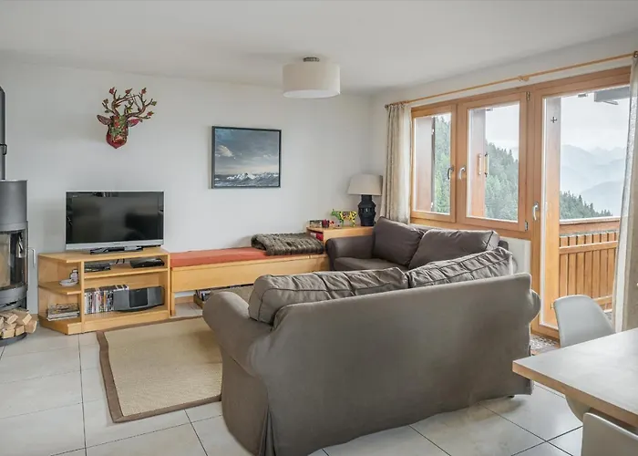 Camelot 3 Апартаменты *