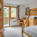 Camelot 3 Apartment